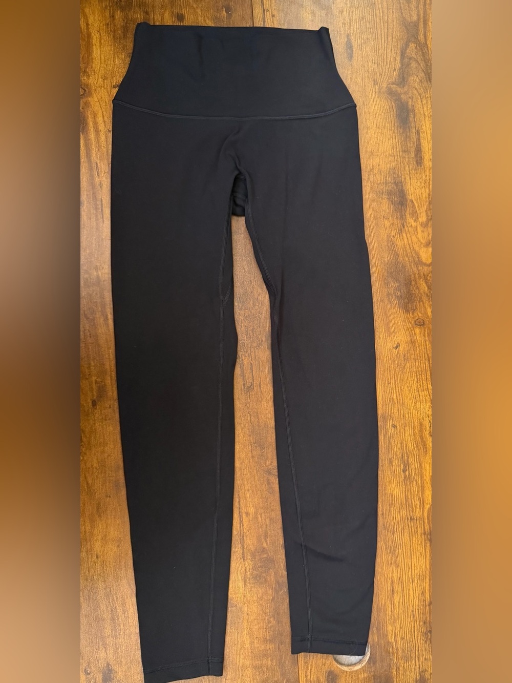 Aritzia Golden Black High Rise Leggings Size 2 Yoga Workout Pants